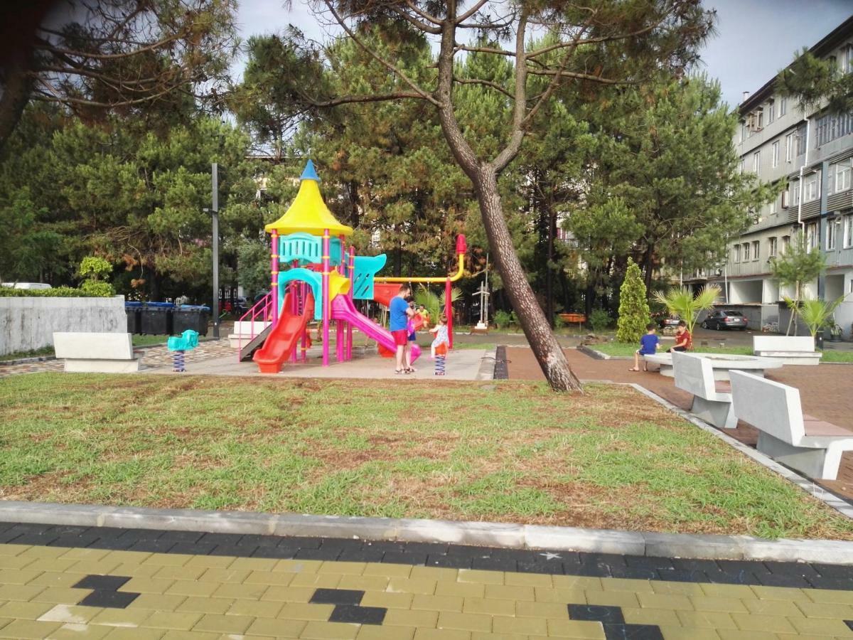 Apartment Agmashenebeli 99 Kobuleti Luaran gambar